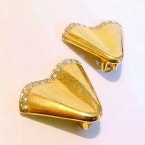 Vintage Rhinestone Tipped Gold Tone Fan Shaped Clip On Statement Earrings